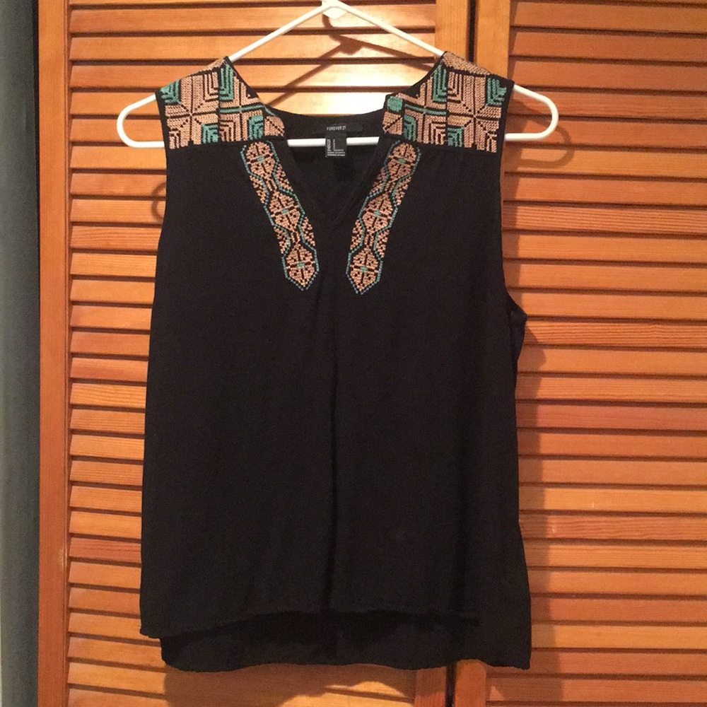 Sleeveless blouse